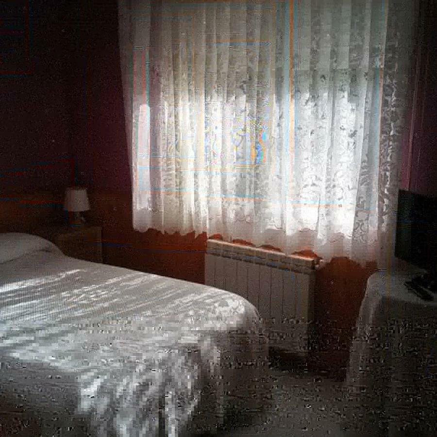Hostal El Venero Sotillo de la Adrada Eksteriør bilde