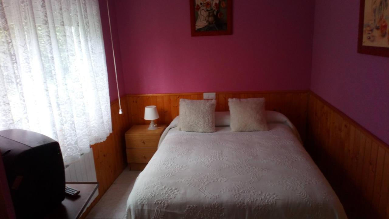 Hostal El Venero Sotillo de la Adrada Eksteriør bilde